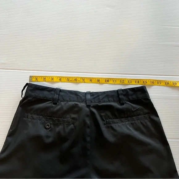 NIKEGolf Dri-Fit Men’s Black Shorts Flat Front Size 30 - Picture 8 of 11